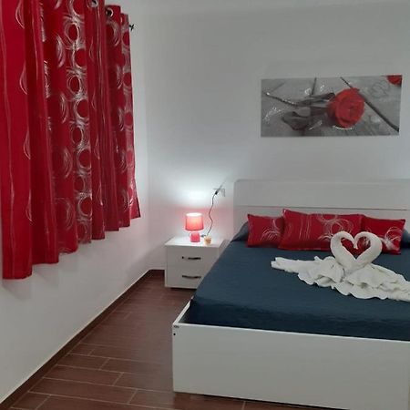 Sos Appentos 3 - Indipendente 4/6 Posti Letto Διαμέρισμα Siniscola Εξωτερικό φωτογραφία