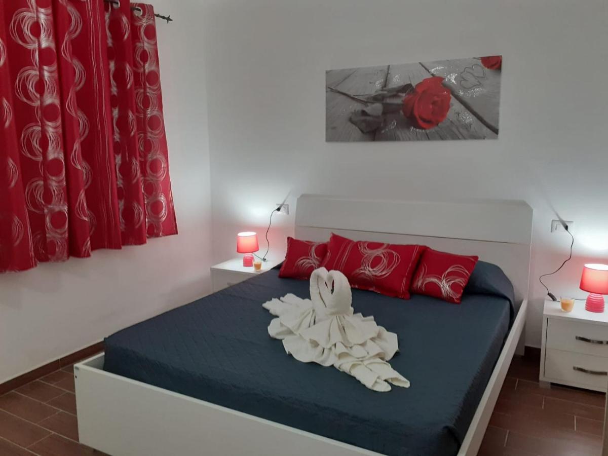 Sos Appentos 3 - Indipendente 4/6 Posti Letto Διαμέρισμα Siniscola Εξωτερικό φωτογραφία