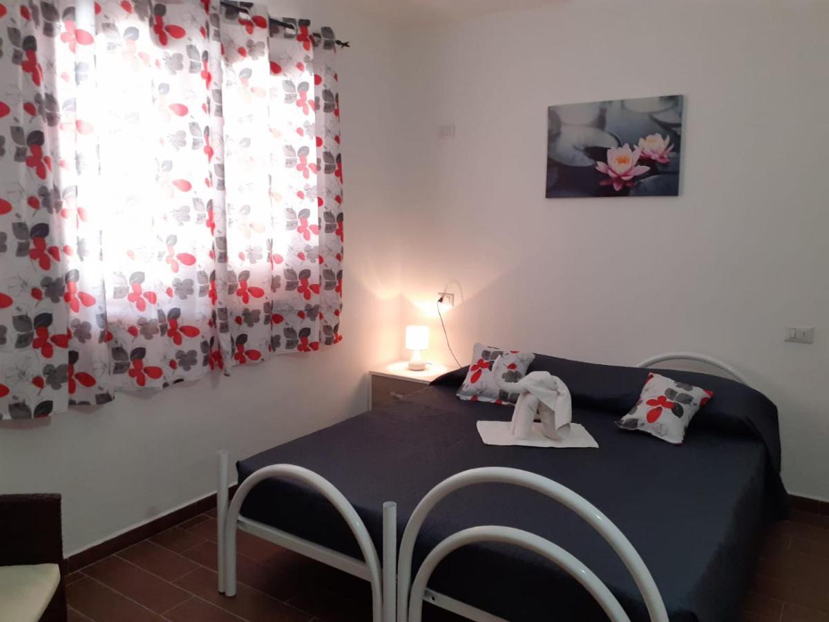 Sos Appentos 3 - Indipendente 4/6 Posti Letto Διαμέρισμα Siniscola Εξωτερικό φωτογραφία